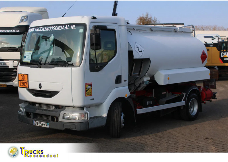 Renault Midlum 250 + 2 COMP + 6180liter + euro 2 + manual - Kamion cisterna: slika 1 Renault Midlum 250 + 2 COMP + 6180liter + euro 2 + manual - Kamion cisterna: slika 1