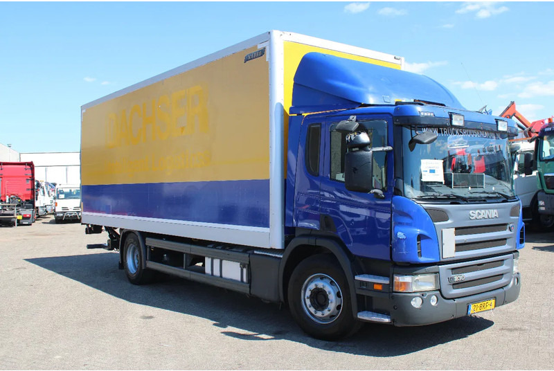 Scania P 230 + LIFT - Kamion sa zatvorenim sandukom: slika 2 Scania P 230 + LIFT - Kamion sa zatvorenim sandukom: slika 2
