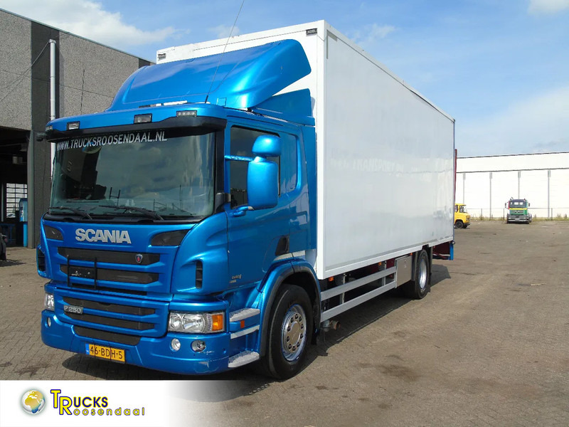 Scania P250 + EURO 6 + LIFT - Kamion sa zatvorenim sandukom: slika 1 Scania P250 + EURO 6 + LIFT - Kamion sa zatvorenim sandukom: slika 1