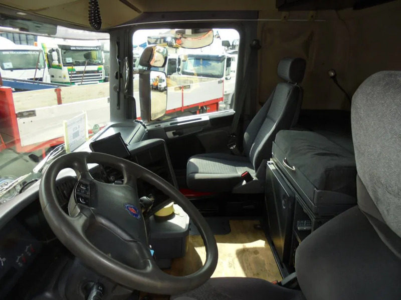 Scania R470 + 6X2 + PTO - Kamion sa golom šasijom i zatvorenom kabinom: slika 4 Scania R470 + 6X2 + PTO - Kamion sa golom šasijom i zatvorenom kabinom: slika 4