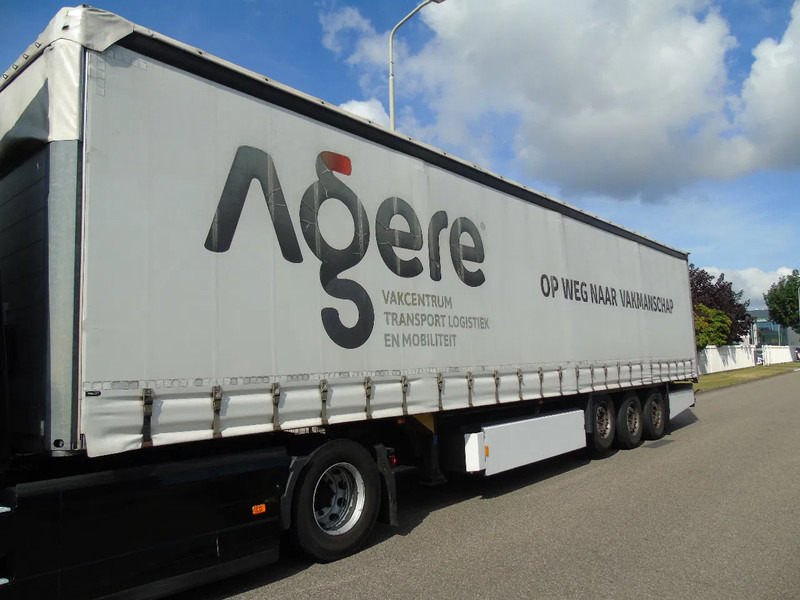 Schmitz Cargobull 3x axle + 2.78HEIGHT + sliding roof - Poluprikolica sa ceradom: slika 2 Schmitz Cargobull 3x axle + 2.78HEIGHT + sliding roof - Poluprikolica sa ceradom: slika 2