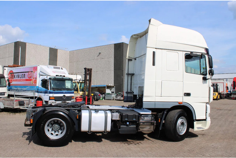 DAF XF 105.460 + EURO 5 + - Tegljač: slika 4 DAF XF 105.460 + EURO 5 + - Tegljač: slika 4