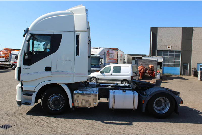 Iveco Stralis 420 + EURO 6 - Tegljač: slika 2 Iveco Stralis 420 + EURO 6 - Tegljač: slika 2