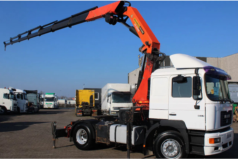 MAN 19.414 F2000 reserved !! + PALFINGER PK35000 F + EURO 2 + MANUAL - Tegljač: slika 2 MAN 19.414 F2000 reserved !! + PALFINGER PK35000 F + EURO 2 + MANUAL - Tegljač: slika 2