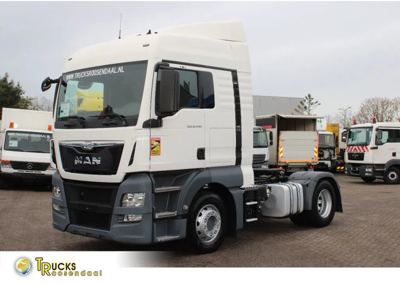 MAN TGX 18.440 + EURO 6 + manual + VERY NICE - Tegljač: slika 1 MAN TGX 18.440 + EURO 6 + manual + VERY NICE - Tegljač: slika 1