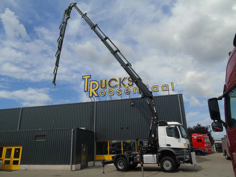 Mercedes-Benz Arocs 2051 + 4X4 + HIAB 302 E6 / JIB 70 X 4 + 10 EXTENTSIONS (512hours) - Tegljač: slika 3 Mercedes-Benz Arocs 2051 + 4X4 + HIAB 302 E6 / JIB 70 X 4 + 10 EXTENTSIONS (512hours) - Tegljač: slika 3
