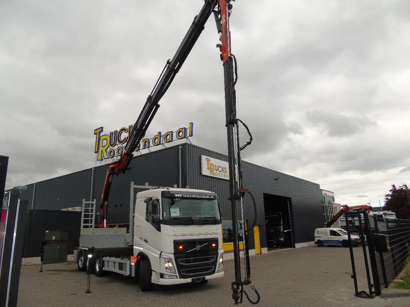 Volvo FH 500 FH 500 8x4 + PALFINGER PK 34002 6x extension +JIP 3x extension - Kamion sa dizalicom: slika 3 Volvo FH 500 FH 500 8x4 + PALFINGER PK 34002 6x extension +JIP 3x extension - Kamion sa dizalicom: slika 3