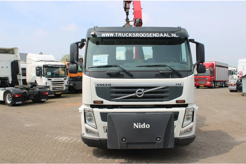 Volvo FM 330 + HMF 1035 + HOOKSYTEM HYVA + EURO 5 + 6X2 - Kamion sa kablovskim sistemom, Kamion sa dizalicom: slika 3 Volvo FM 330 + HMF 1035 + HOOKSYTEM HYVA + EURO 5 + 6X2 - Kamion sa kablovskim sistemom, Kamion sa dizalicom: slika 3
