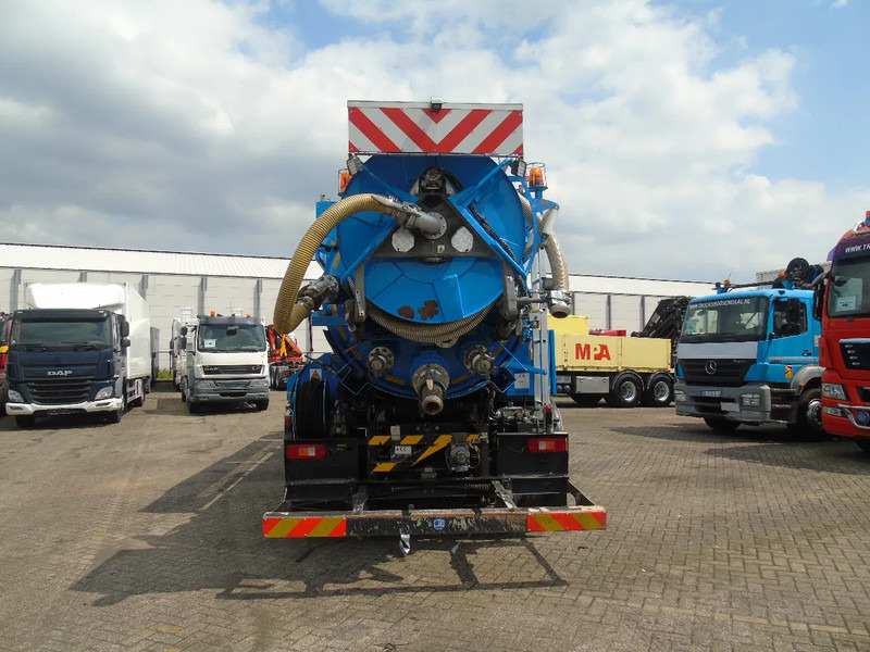 Volvo FM 420 + STOKOTA ECOTA 10.500LITER + 8X2 + WEB - Vakuumska cisterna: slika 4 Volvo FM 420 + STOKOTA ECOTA 10.500LITER + 8X2 + WEB - Vakuumska cisterna: slika 4