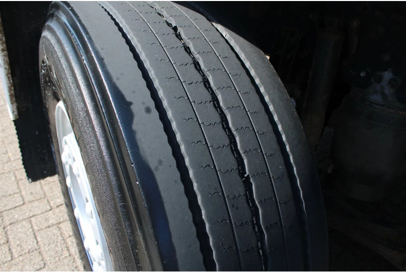 Kamion sa dizalicom Volvo FMX 420 + PALFINGER 34002 SH F + 8X4 + EURO 6 + STEERING: slika 15