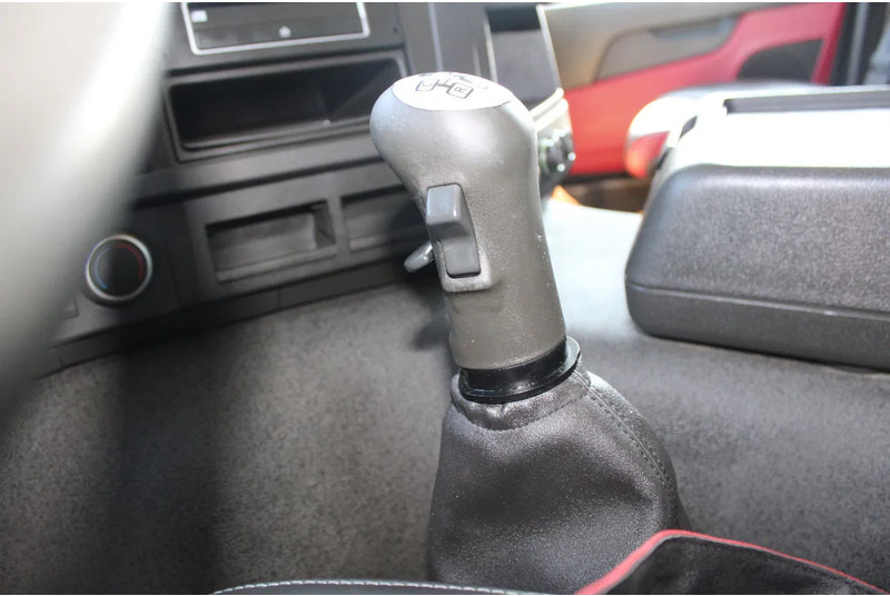 Kamion sa dizalicom Volvo FMX 420 + PALFINGER 34002 SH F + 8X4 + EURO 6 + STEERING: slika 14