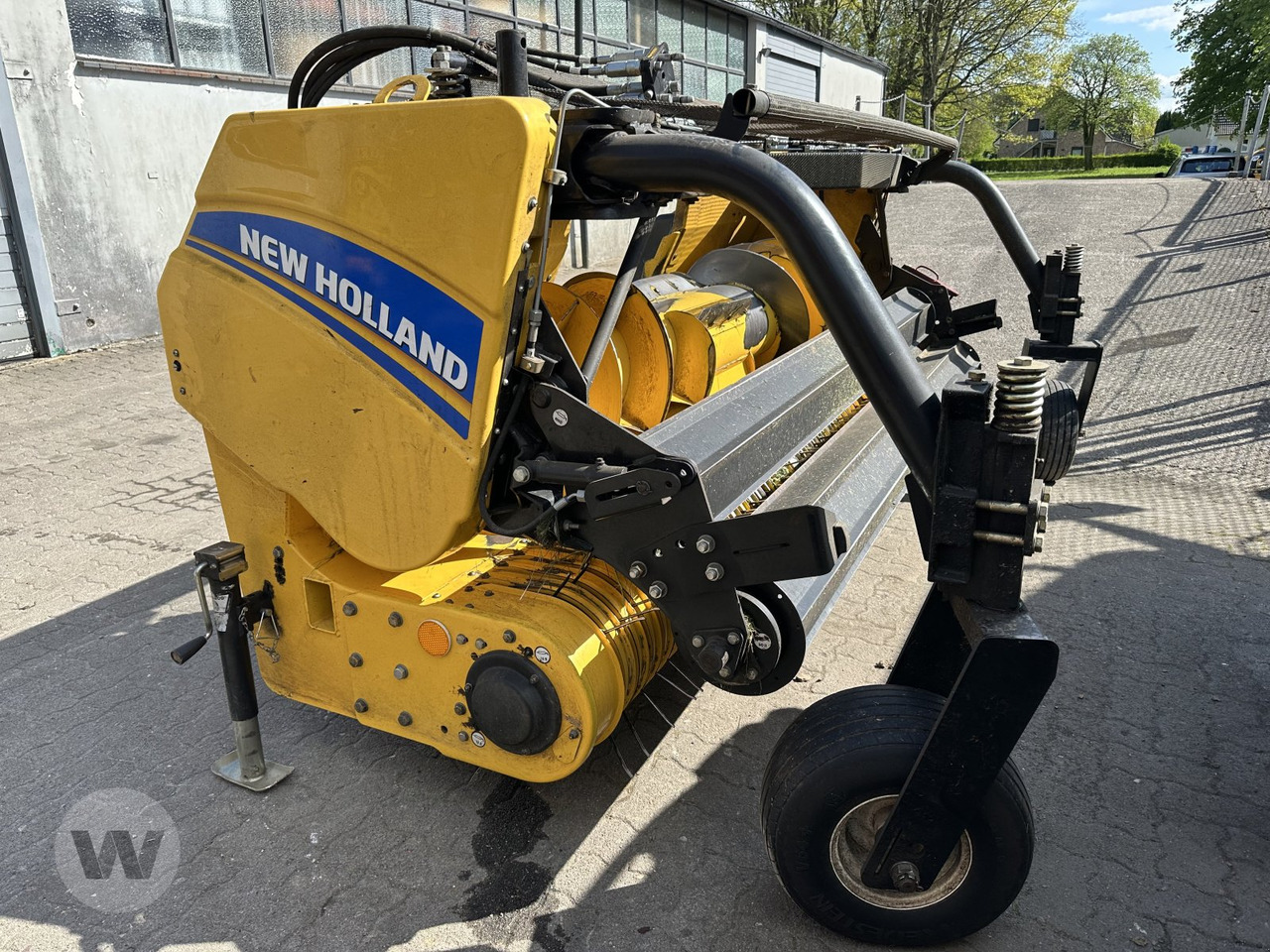New Holland Pick-Up 300 FP - Dodatak za Poljoprivredna mašina: slika 1 New Holland Pick-Up 300 FP - Dodatak za Poljoprivredna mašina: slika 1