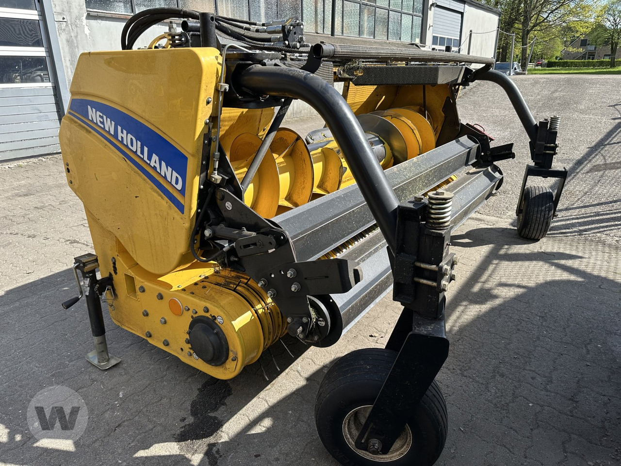 New Holland Pick-Up 300 FP - Dodatak za Poljoprivredna mašina: slika 2 New Holland Pick-Up 300 FP - Dodatak za Poljoprivredna mašina: slika 2