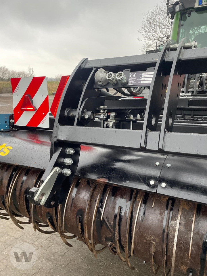 Imants Spatenmaschine 48SX300H - Oprema za obradu zemljišta: slika 2 Imants Spatenmaschine 48SX300H - Oprema za obradu zemljišta: slika 2