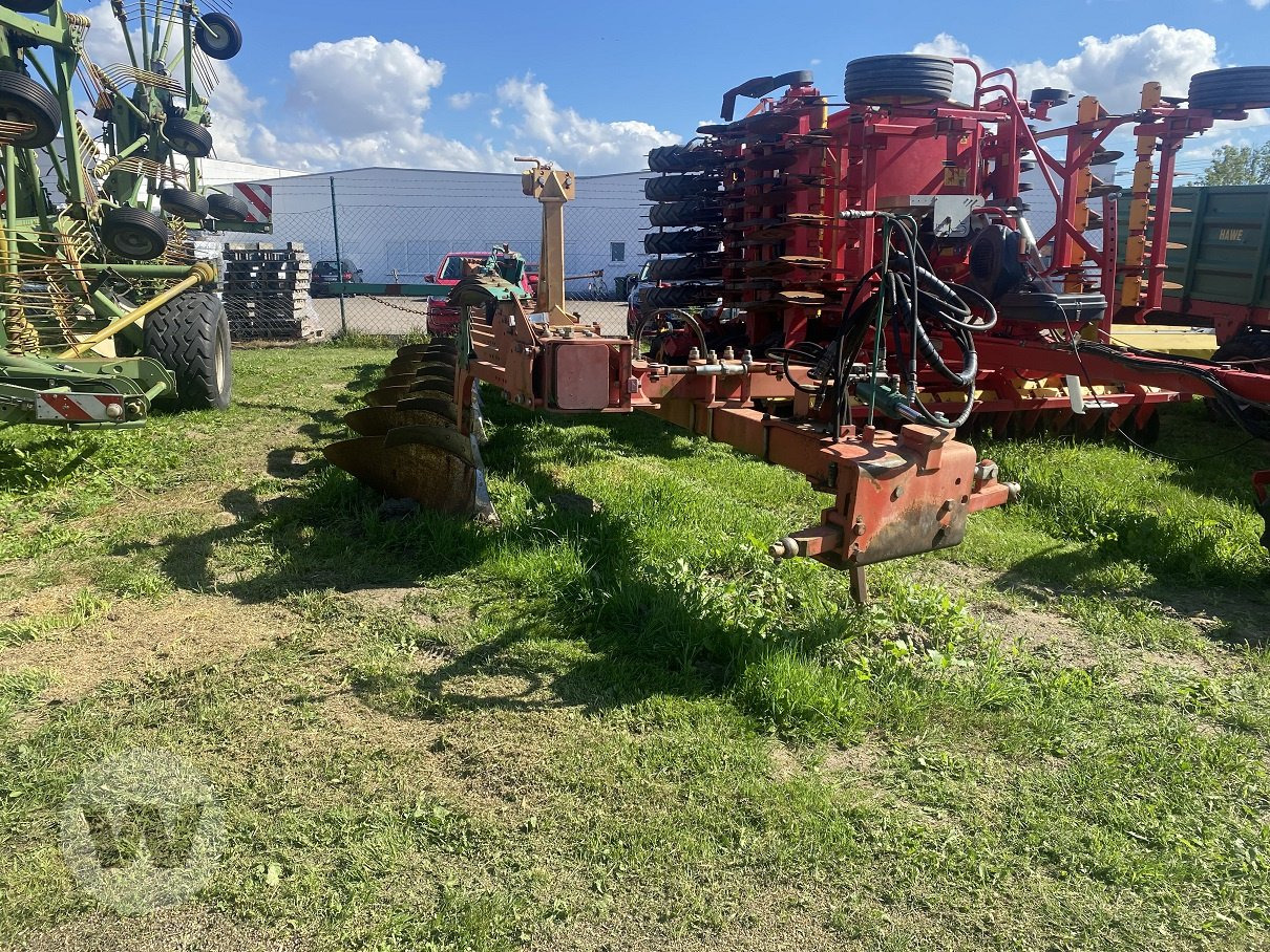 Kverneland BE 100 - Plug: slika 1 Kverneland BE 100 - Plug: slika 1