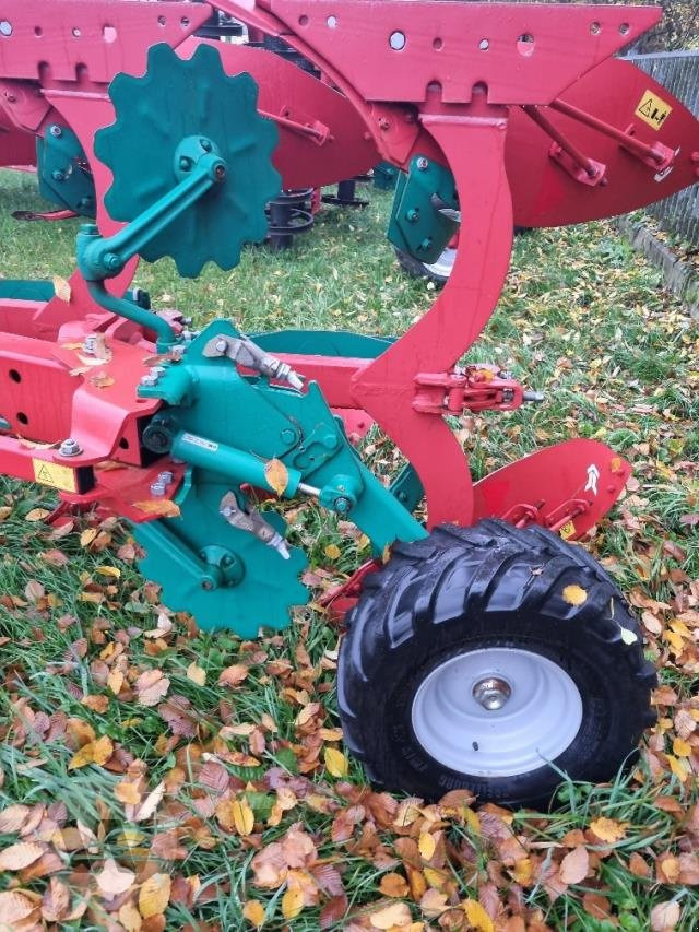 Kverneland EG 100 Vario - Plug: slika 4 Kverneland EG 100 Vario - Plug: slika 4