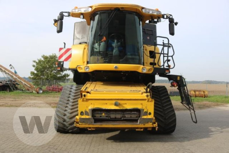 New Holland CR 9090 SCR - Kombinovani kombajn: slika 3 New Holland CR 9090 SCR - Kombinovani kombajn: slika 3