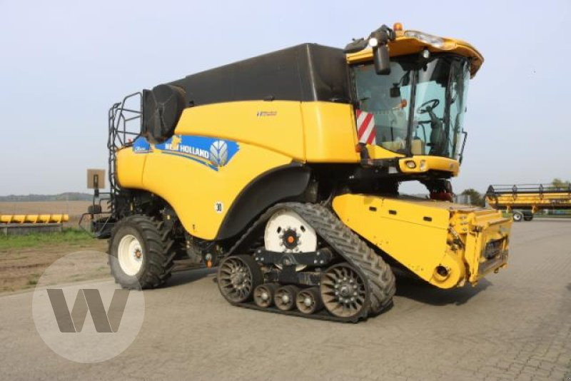 New Holland CR 9090 SCR - Kombinovani kombajn: slika 5 New Holland CR 9090 SCR - Kombinovani kombajn: slika 5