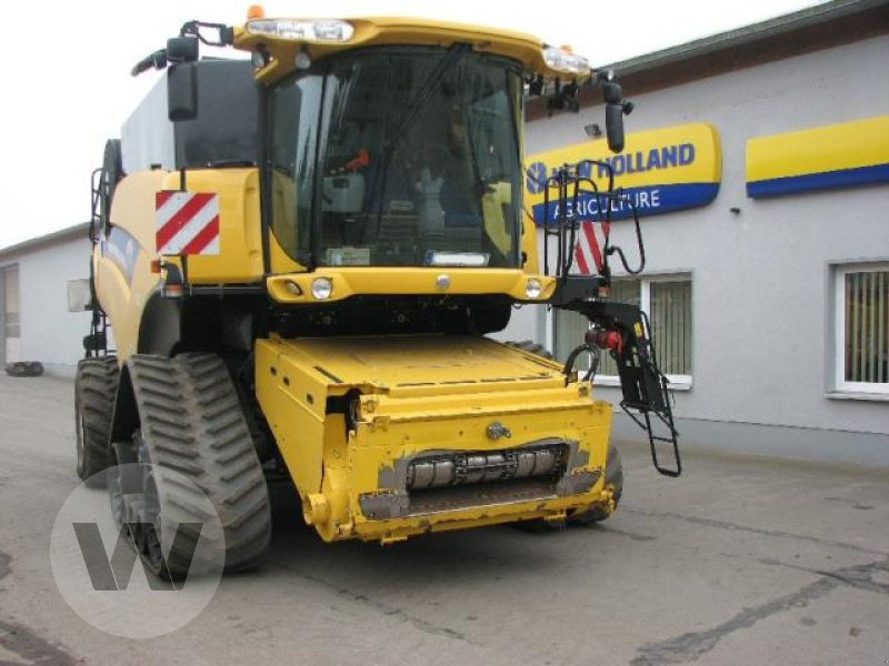 New Holland CR 9090 SCR - Kombinovani kombajn: slika 2 New Holland CR 9090 SCR - Kombinovani kombajn: slika 2
