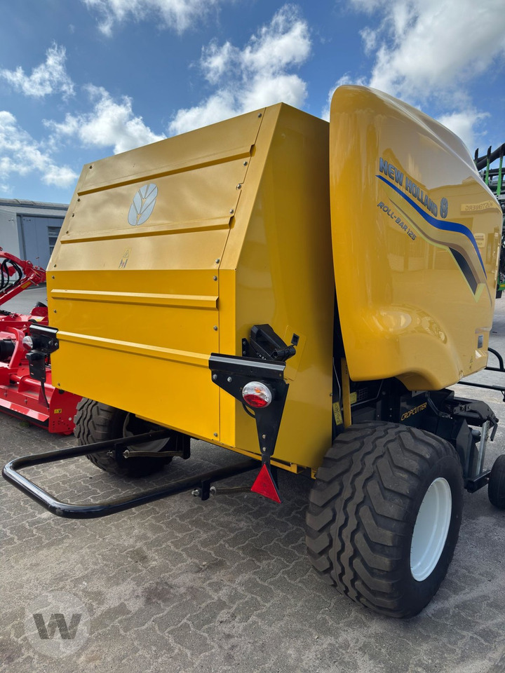 New Holland RB 125 RC - Balirka za okrugle bale: slika 2 New Holland RB 125 RC - Balirka za okrugle bale: slika 2