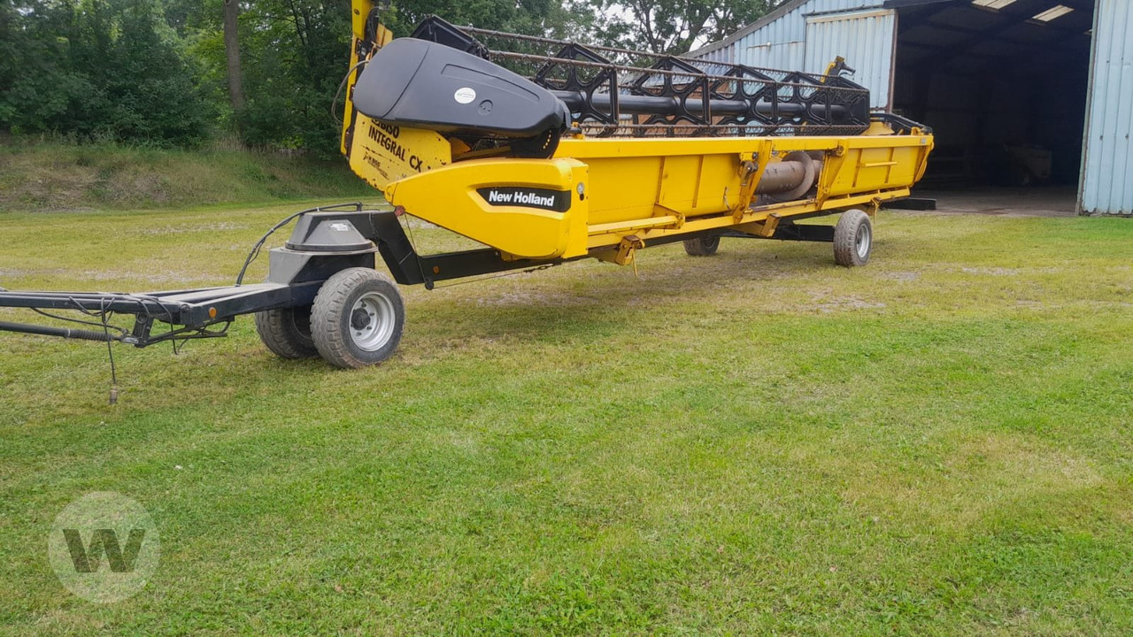 New Holland Schneidwerk 9,10 m - Prednji deo kombajna: slika 1 New Holland Schneidwerk 9,10 m - Prednji deo kombajna: slika 1