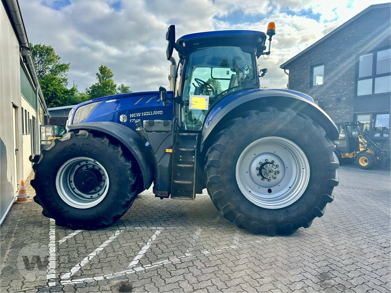 New Holland T 7.270 AC - Traktor: slika 4 New Holland T 7.270 AC - Traktor: slika 4
