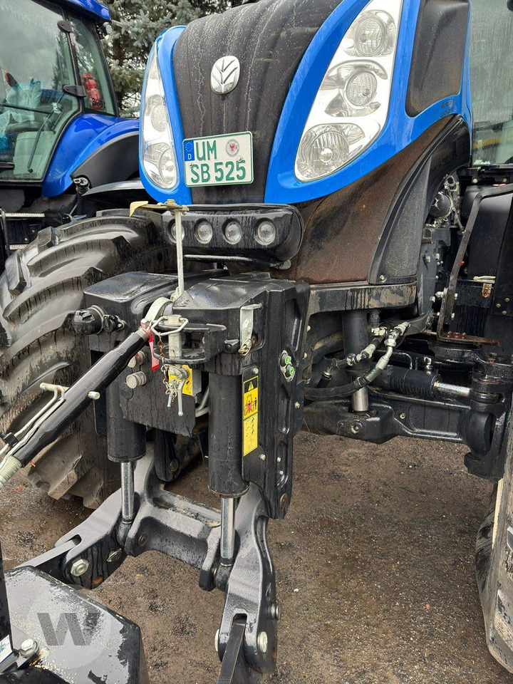 New Holland T8.410 - Traktor: slika 4 New Holland T8.410 - Traktor: slika 4