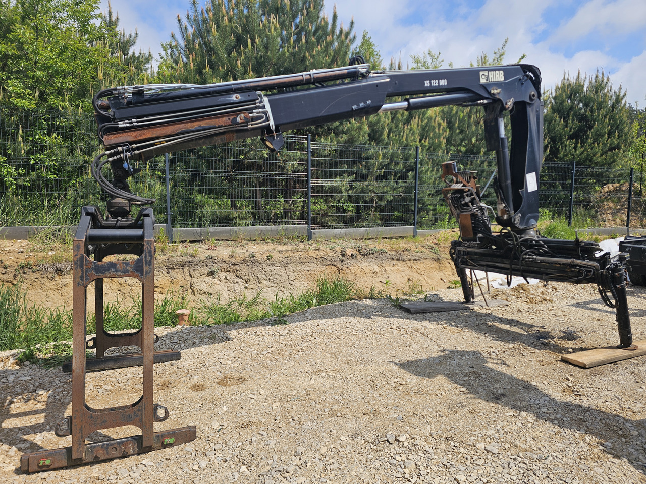 HIAB COMPLETE CRANE / HIAB 122B - 2 DUO / 2013 + GRABBER - Kran za kamion: slika 1 HIAB COMPLETE CRANE / HIAB 122B - 2 DUO / 2013 + GRABBER - Kran za kamion: slika 1