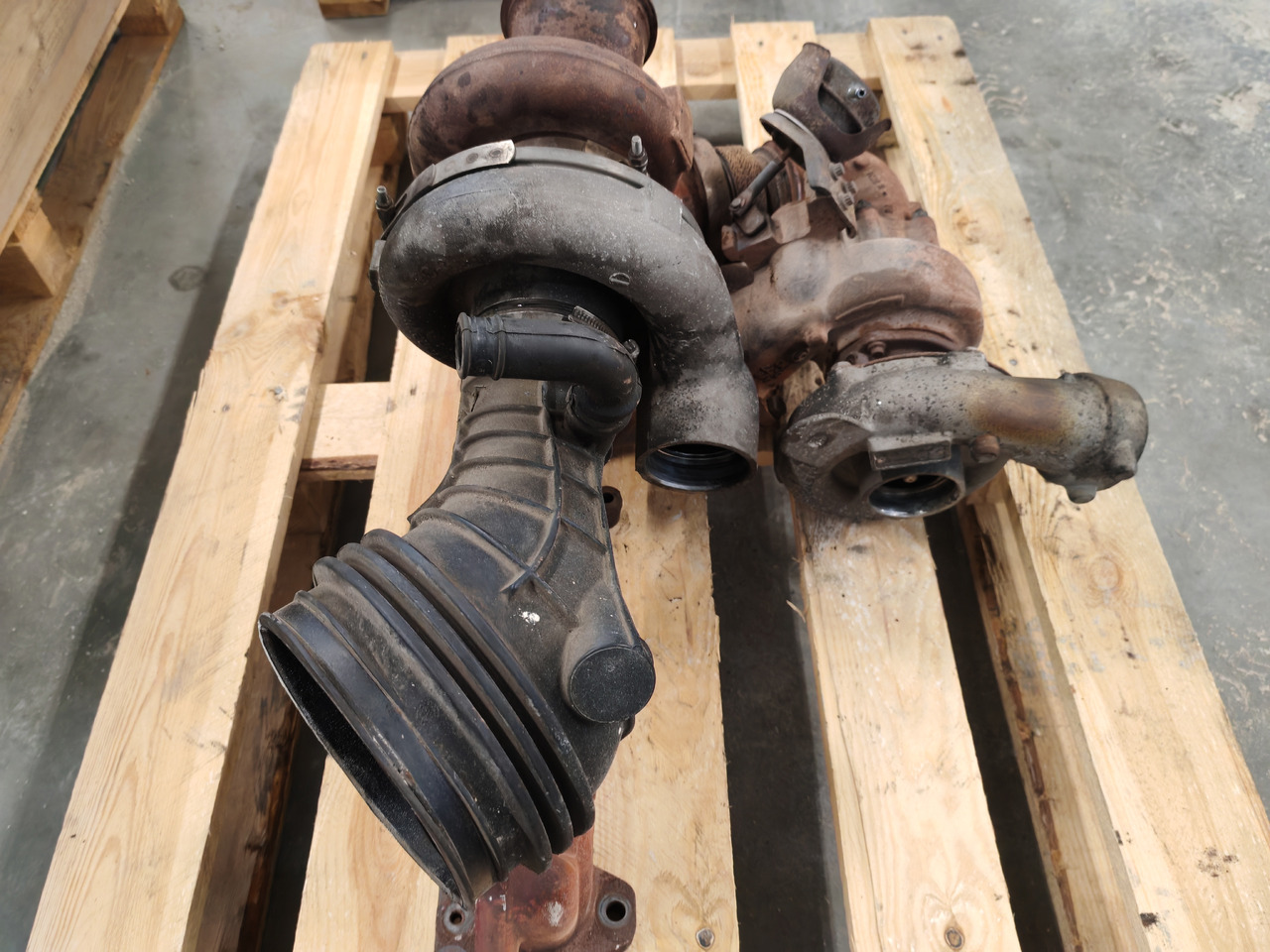 MAN TGS TGX EURO 6 / D2676LF / TURBOCHARGER DUAL SET/ 51091017292 - Turbo: slika 4 MAN TGS TGX EURO 6 / D2676LF / TURBOCHARGER DUAL SET/ 51091017292 - Turbo: slika 4