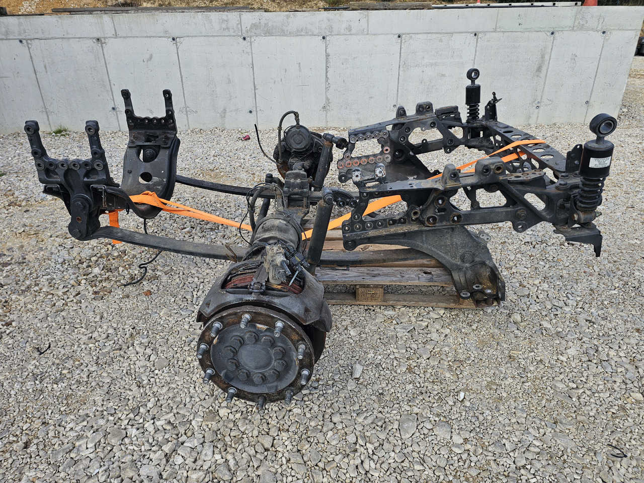 MERCEDES-BENZ ACTROS MP4 / COMPLETE FRONT SUNSPENSION - Suspenzija: slika 2 MERCEDES-BENZ ACTROS MP4 / COMPLETE FRONT SUNSPENSION - Suspenzija: slika 2