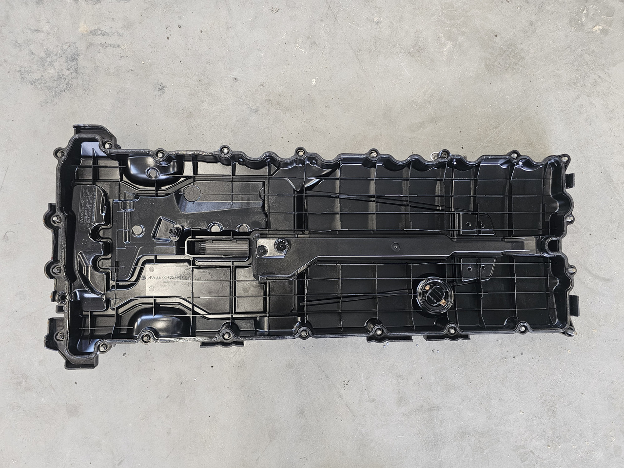 MERCEDES-BENZ ATEGO MP4 EURO 6 / OM936 / ENGINE COVER / A9360100930 - Motor i delovi: slika 3 MERCEDES-BENZ ATEGO MP4 EURO 6 / OM936 / ENGINE COVER / A9360100930 - Motor i delovi: slika 3