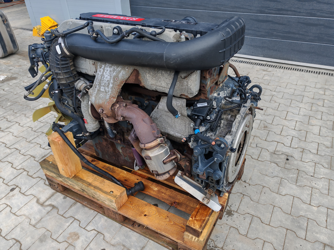 RENAULT MIDLUM DXI / DXI7 260-EUV / COMPLETE ENGINE / DEUTZ - Motor: slika 4 RENAULT MIDLUM DXI / DXI7 260-EUV / COMPLETE ENGINE / DEUTZ - Motor: slika 4