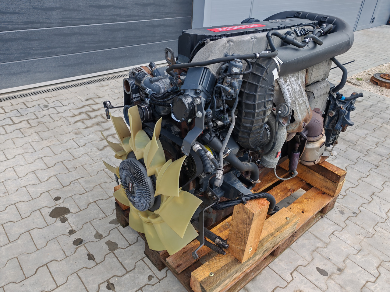RENAULT MIDLUM DXI / DXI7 260-EUV / COMPLETE ENGINE / DEUTZ - Motor: slika 3 RENAULT MIDLUM DXI / DXI7 260-EUV / COMPLETE ENGINE / DEUTZ - Motor: slika 3