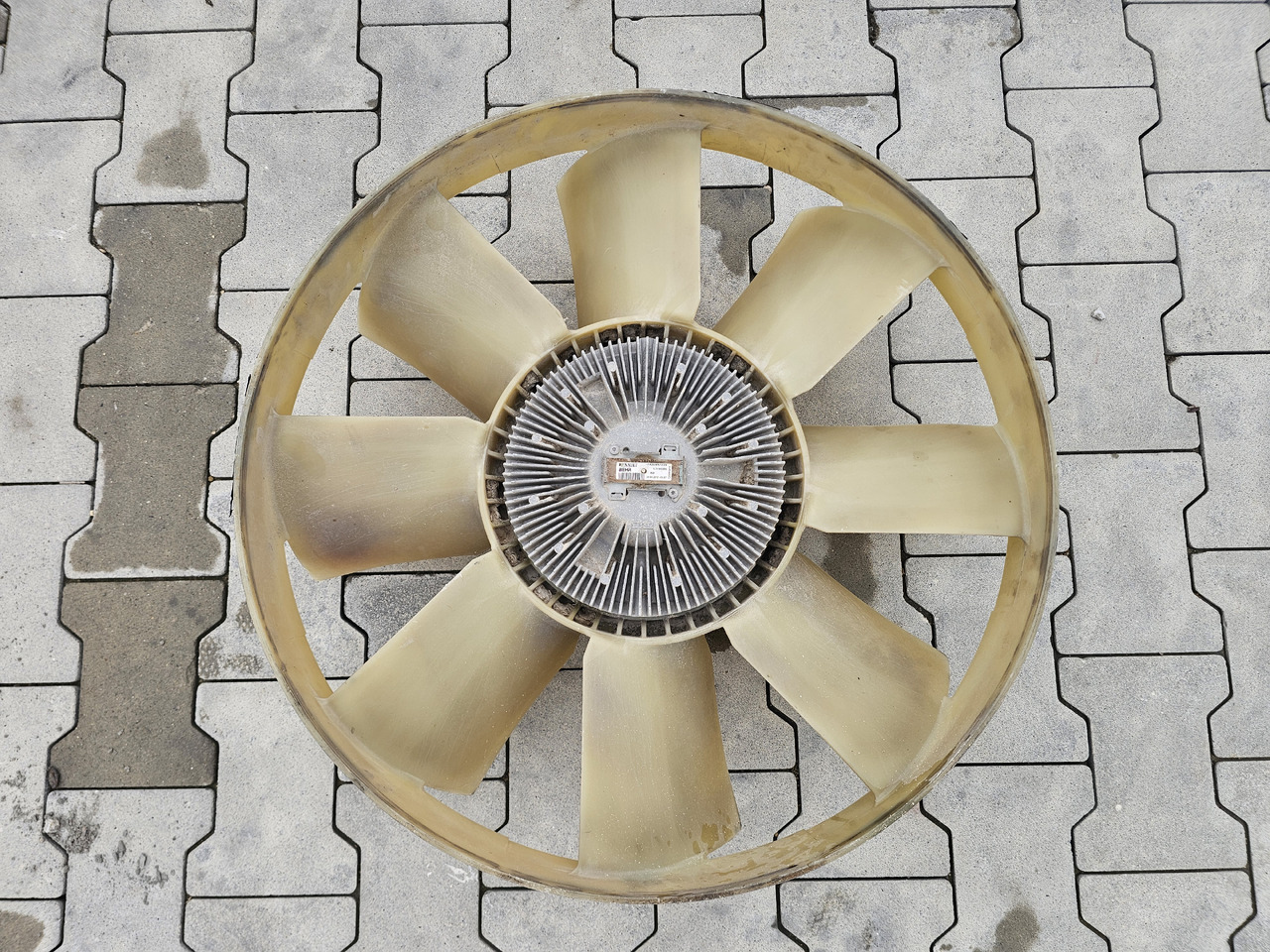 RENAULT PREMIUM MIDLUM DXI / VISCO FAN - Ventilator: slika 1 RENAULT PREMIUM MIDLUM DXI / VISCO FAN - Ventilator: slika 1