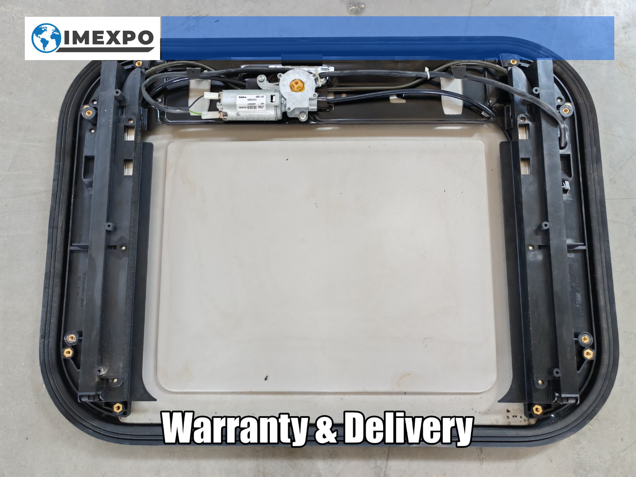 RENAULT RANGE T / SUNROOF / 7484505331 - Staklo i delovi: slika 1 RENAULT RANGE T / SUNROOF / 7484505331 - Staklo i delovi: slika 1