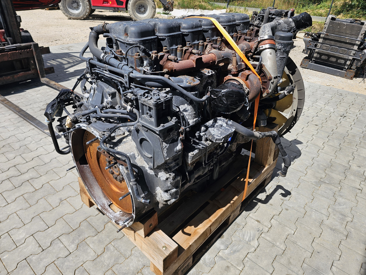 SCANIA DC13 147 / 146 EURO 6 / COMPLETE ENGINE - Motor: slika 4 SCANIA DC13 147 / 146 EURO 6 / COMPLETE ENGINE - Motor: slika 4
