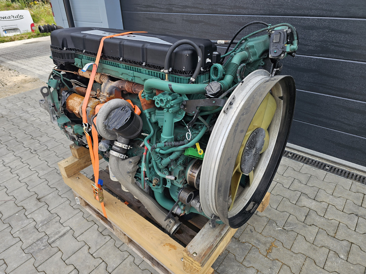 VOLVO D11K 460 EUVI / 2022 / COMPLETE ENGINE - Motor: slika 3 VOLVO D11K 460 EUVI / 2022 / COMPLETE ENGINE - Motor: slika 3