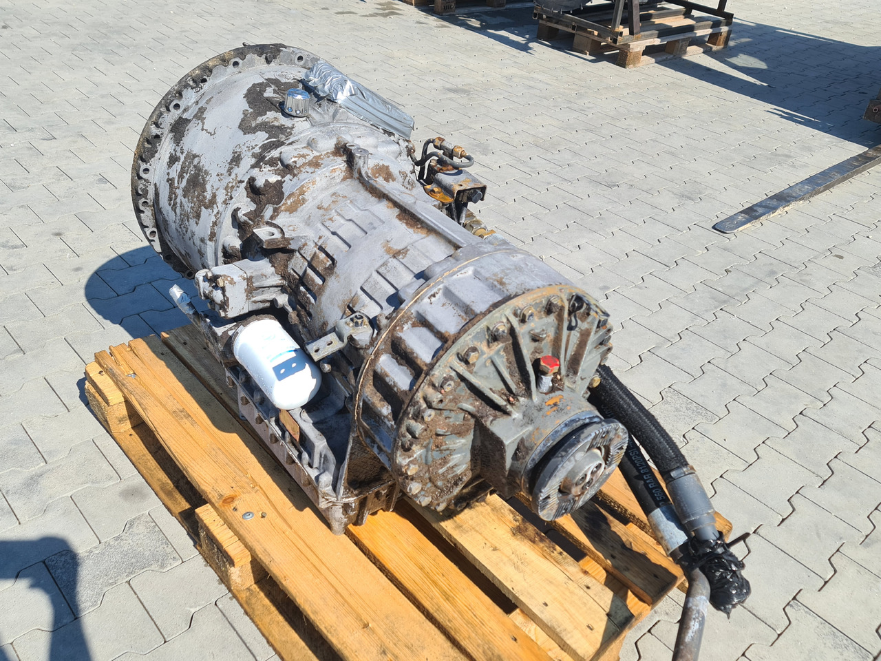 VOLVO FH FM GEARBOX / VT1906PT / POWERTRONIC / WORLDWIDE DELIVERY - Menjač: slika 5 VOLVO FH FM GEARBOX / VT1906PT / POWERTRONIC / WORLDWIDE DELIVERY - Menjač: slika 5