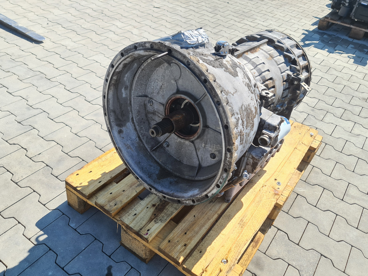 VOLVO FH FM GEARBOX / VT1906PT / POWERTRONIC / WORLDWIDE DELIVERY - Menjač: slika 3 VOLVO FH FM GEARBOX / VT1906PT / POWERTRONIC / WORLDWIDE DELIVERY - Menjač: slika 3
