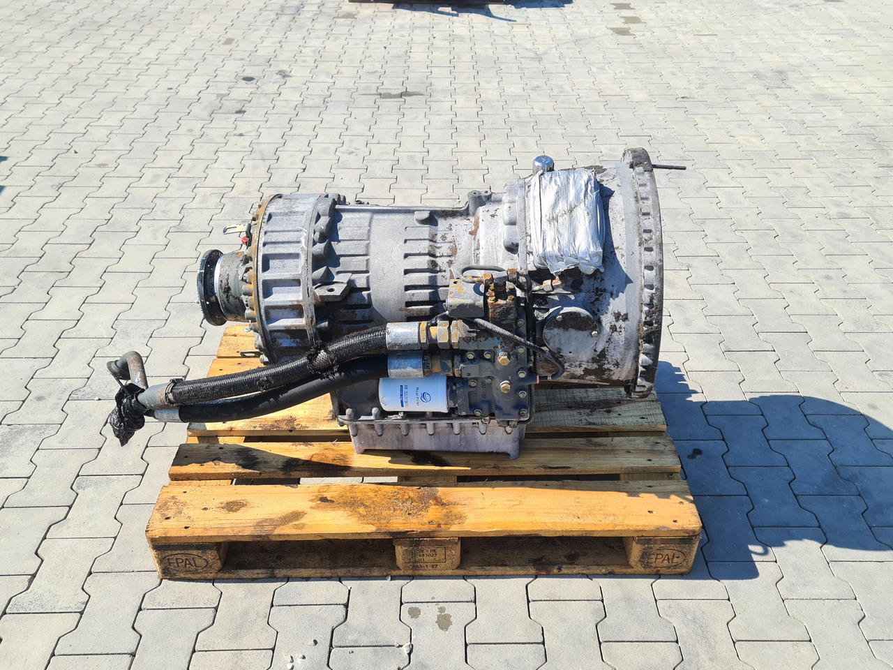 VOLVO FH FM GEARBOX / VT1906PT / POWERTRONIC / WORLDWIDE DELIVERY - Menjač: slika 1 VOLVO FH FM GEARBOX / VT1906PT / POWERTRONIC / WORLDWIDE DELIVERY - Menjač: slika 1