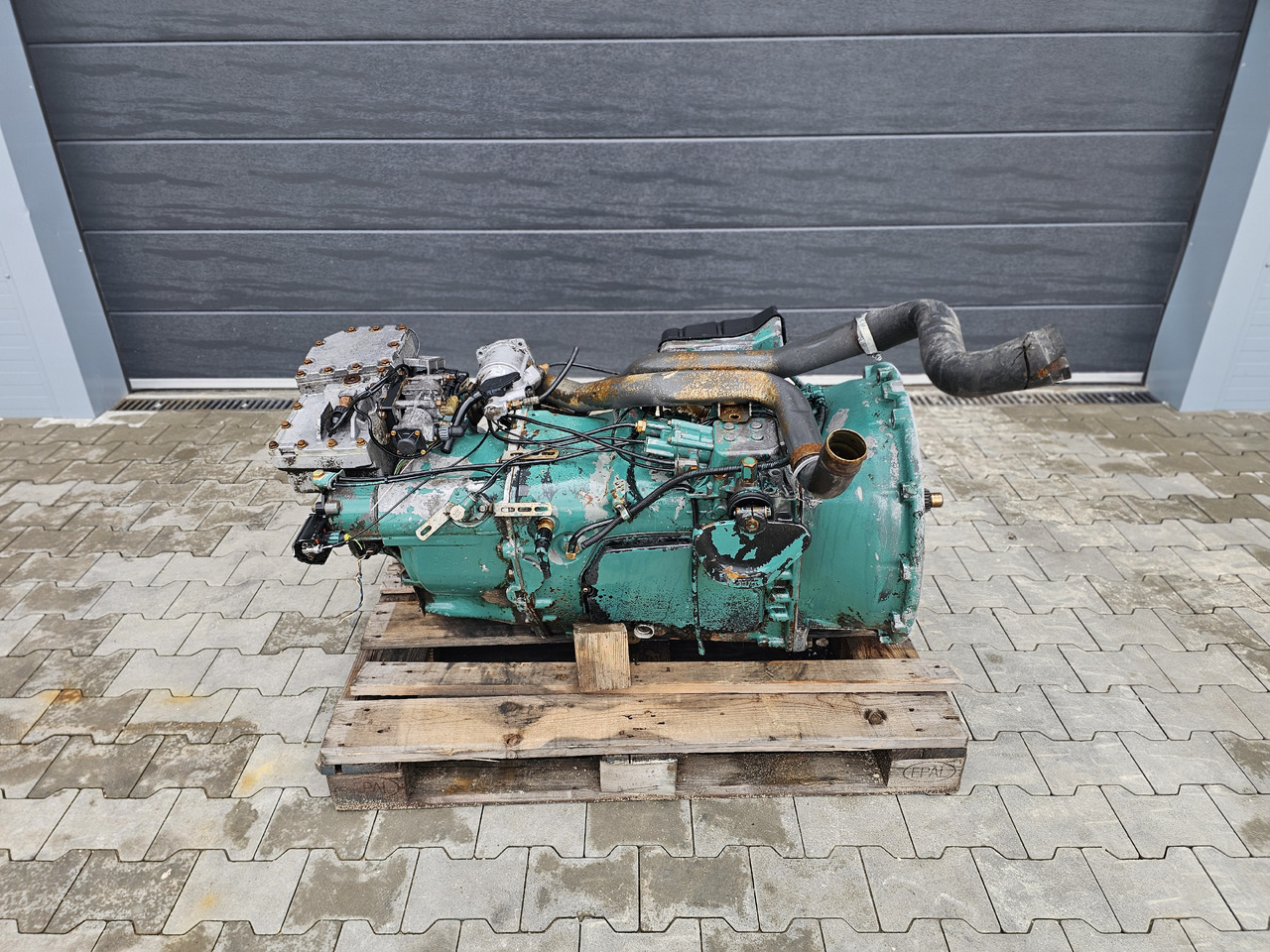 VOLVO FH13 FH16 / GEARBOX / RETARDER / VTO2814B / MANUAL / WORLDWIDE DELIVERY - Menjač: slika 2 VOLVO FH13 FH16 / GEARBOX / RETARDER / VTO2814B / MANUAL / WORLDWIDE DELIVERY - Menjač: slika 2
