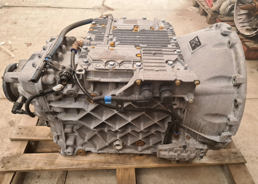 VOLVO GEARBOX / AT2412D / WORLDWIDE DELIVERY - Menjač: slika 4 VOLVO GEARBOX / AT2412D / WORLDWIDE DELIVERY - Menjač: slika 4