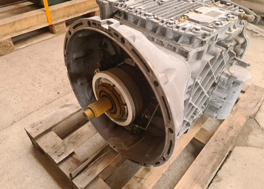 VOLVO GEARBOX / AT2412D / WORLDWIDE DELIVERY - Menjač: slika 2 VOLVO GEARBOX / AT2412D / WORLDWIDE DELIVERY - Menjač: slika 2