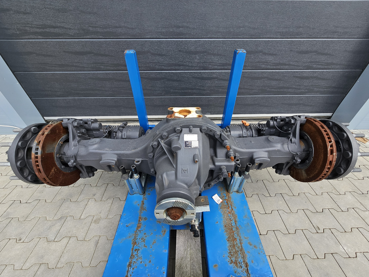 VOLVO / RENAULT COMPLETE REAR AXLE / MS17X / RSS1344C / ratio: 3.70 / NEW - NOT USED - Zadnja osovina: slika 2 VOLVO / RENAULT COMPLETE REAR AXLE / MS17X / RSS1344C / ratio: 3.70 / NEW - NOT USED - Zadnja osovina: slika 2