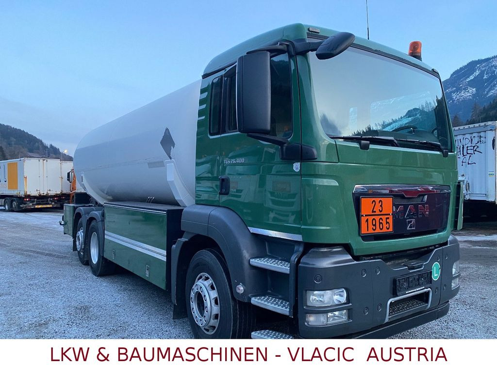 MAN TGS 26.400 Gastankwagen mit Pumpe und Wage22000L MAN TGS 26.400 Gastankwagen mit Pumpe und Wage22000L - Kamion cisterna: slika 2 MAN TGS 26.400 Gastankwagen mit Pumpe und Wage22000L MAN TGS 26.400 Gastankwagen mit Pumpe und Wage22000L - Kamion cisterna: slika 2