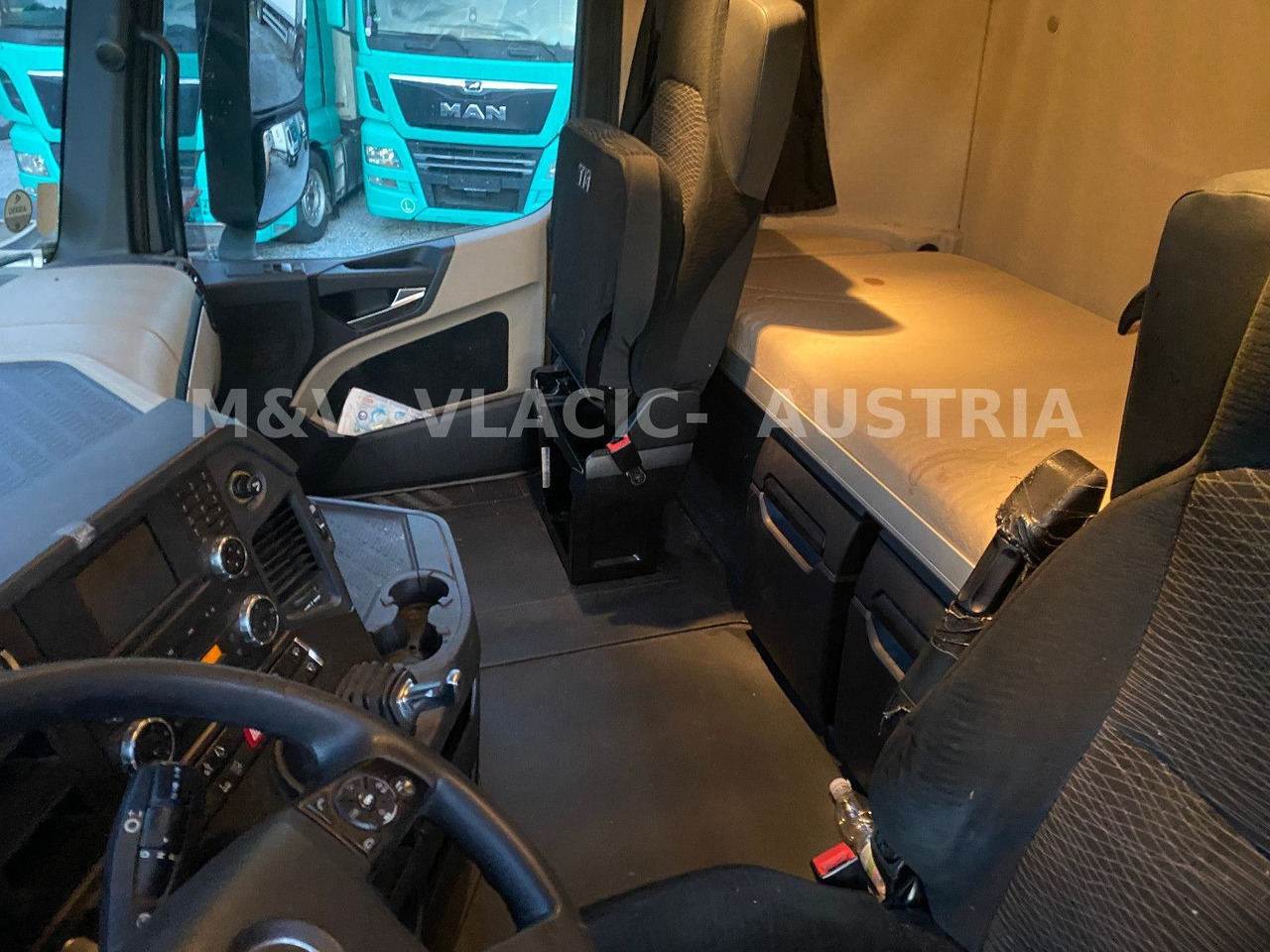 Mercedes-Benz 2542 - Kamion za prevoz kontejnera/ Kamion sa promenjivim sandukom: slika 5 Mercedes-Benz 2542 - Kamion za prevoz kontejnera/ Kamion sa promenjivim sandukom: slika 5