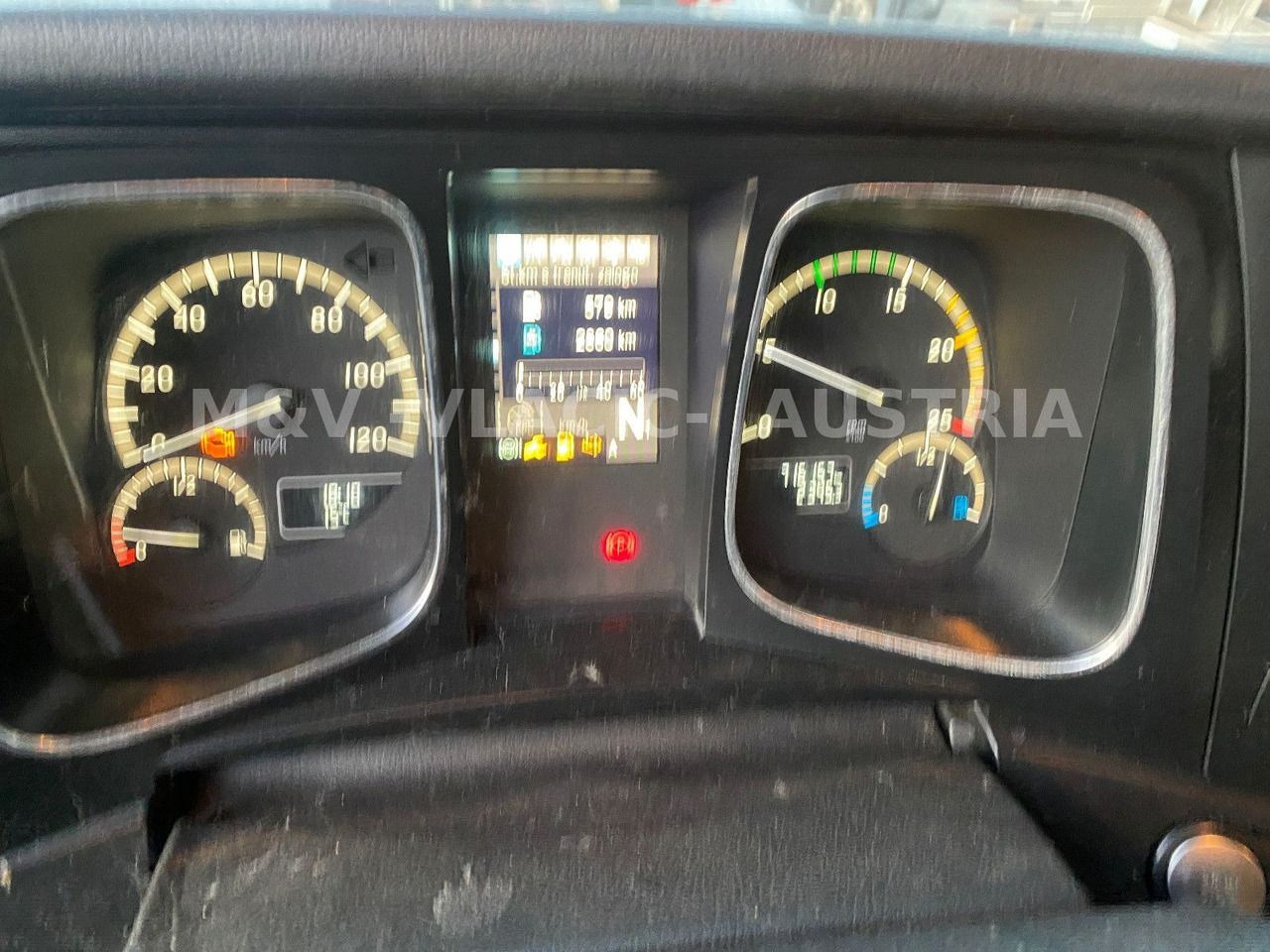 Mercedes-Benz 2542 - Kamion za prevoz kontejnera/ Kamion sa promenjivim sandukom: slika 4 Mercedes-Benz 2542 - Kamion za prevoz kontejnera/ Kamion sa promenjivim sandukom: slika 4