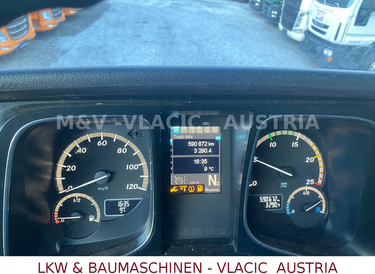 Mercedes-Benz Actros 2545 - Kamion za prevoz kontejnera/ Kamion sa promenjivim sandukom: slika 3 Mercedes-Benz Actros 2545 - Kamion za prevoz kontejnera/ Kamion sa promenjivim sandukom: slika 3