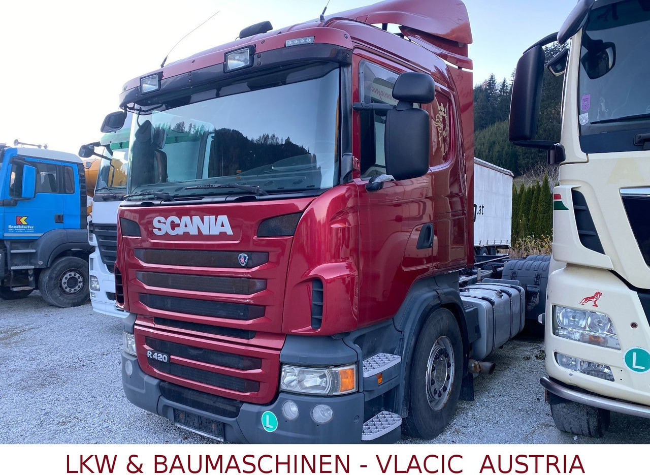 Scania R420 Fahrgestell - Kamion sa golom šasijom i zatvorenom kabinom: slika 2 Scania R420 Fahrgestell - Kamion sa golom šasijom i zatvorenom kabinom: slika 2