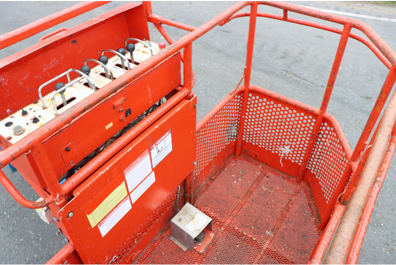 Teleskopska platforma Aichi SR210: slika 13